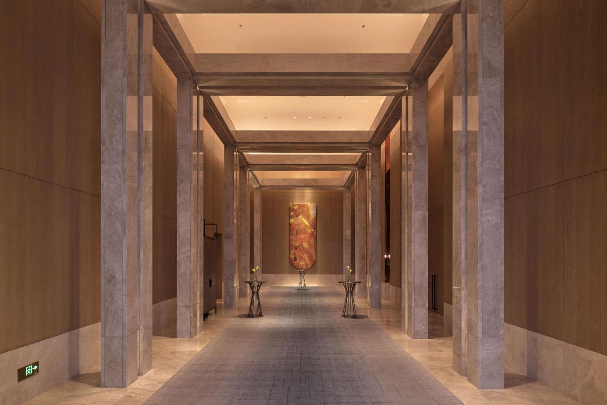 Conrad Shenzhen, The First Art Museum Hotel In Greater Bay Area With The Stunning Bay And Sunset View In The Hotel Terrace エクステリア 写真