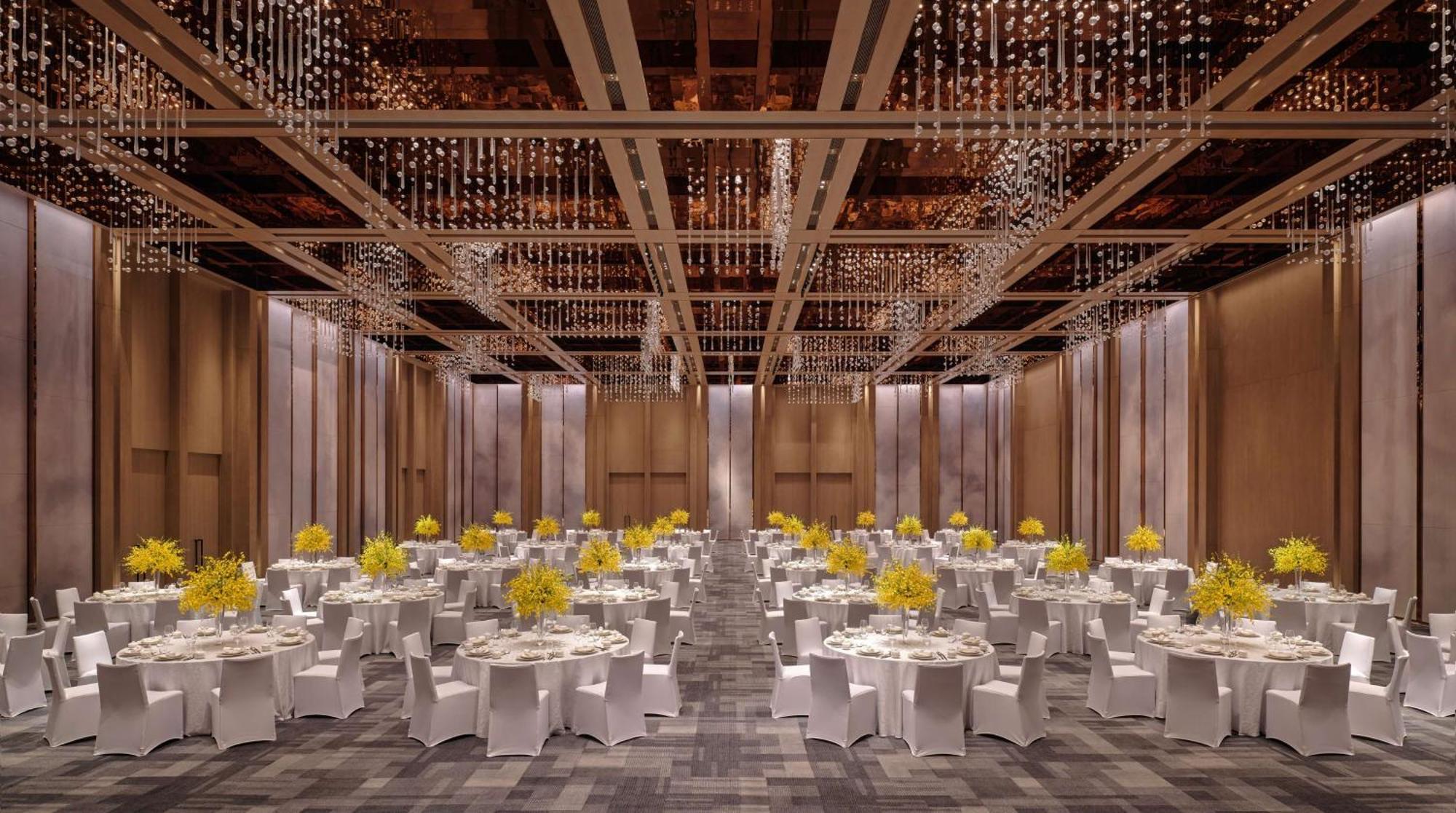 Conrad Shenzhen, The First Art Museum Hotel In Greater Bay Area With The Stunning Bay And Sunset View In The Hotel Terrace エクステリア 写真