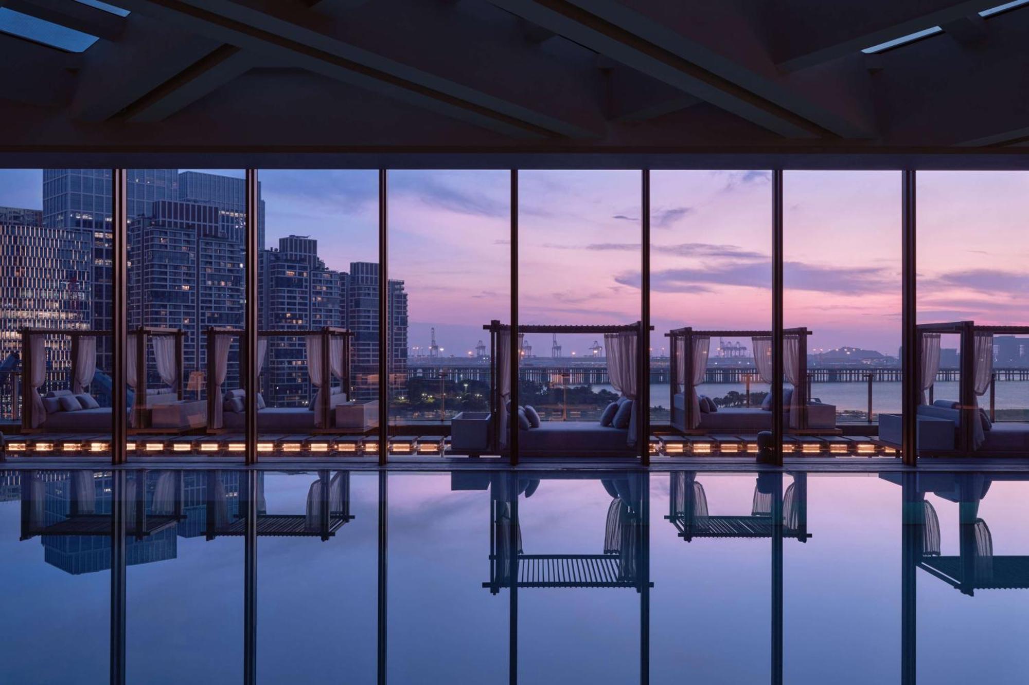 Conrad Shenzhen, The First Art Museum Hotel In Greater Bay Area With The Stunning Bay And Sunset View In The Hotel Terrace エクステリア 写真