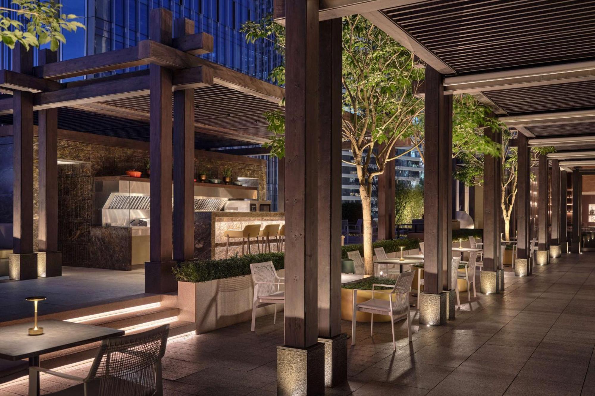 Conrad Shenzhen, The First Art Museum Hotel In Greater Bay Area With The Stunning Bay And Sunset View In The Hotel Terrace エクステリア 写真