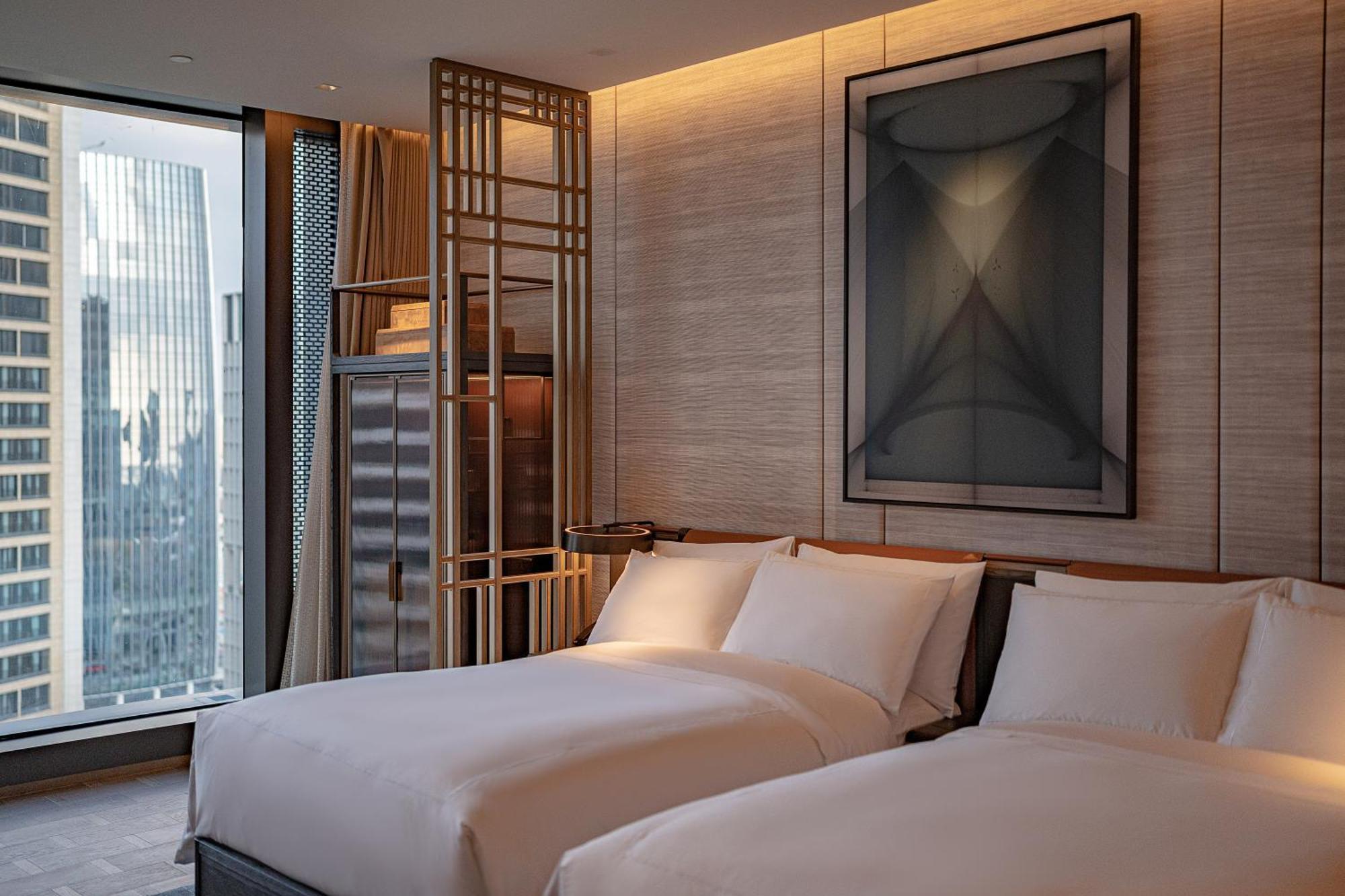Conrad Shenzhen, The First Art Museum Hotel In Greater Bay Area With The Stunning Bay And Sunset View In The Hotel Terrace エクステリア 写真